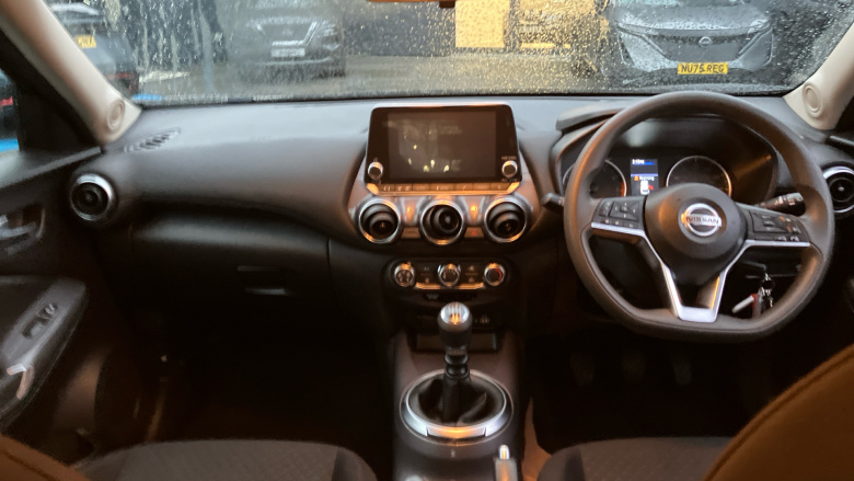 Nissan Juke 1.0 DiG-T 114 Acenta 5dr Petrol Hatchback